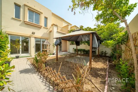 The Springs、Dubai、UAEにあるヴィラ 3ベッドルーム、228 m2 No738097