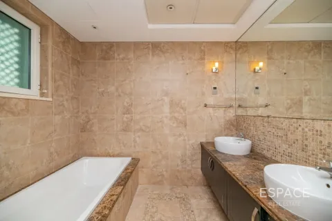 Вилла Jumeirah Park, Дубай, БАӘ-да 3 жатын бөлмелер, 285 м² № 738101 - фото 12