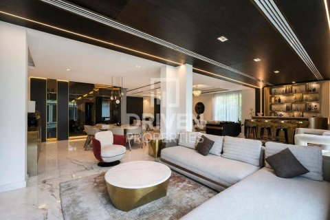 Villa sa Jumeirah Park, Dubai, UAE 6 silid-tulugan, 799.99 sq.m. № 762134 - larawan 8