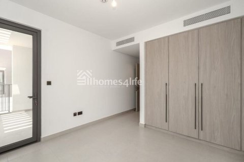Vila v Tilal Al Ghaf, Dubai, SAE 4 spálne, 317 m2 č. 705210 - Fotografia 14