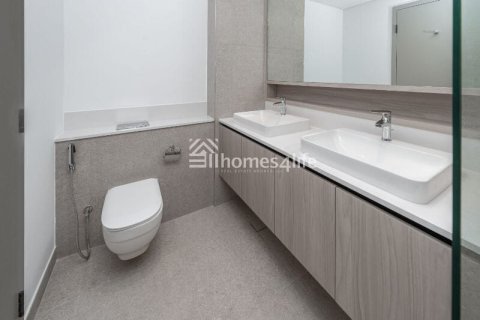 Vila v Tilal Al Ghaf, Dubai, SAE 4 spálne, 317 m2 č. 705210 - Fotografia 8