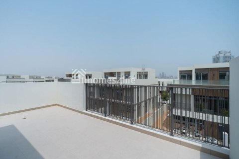 Vila v Tilal Al Ghaf, Dubai, SAE 4 spálne, 317 m2 č. 705210 - Fotografia 19