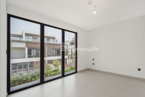 Vila v Tilal Al Ghaf, Dubai, SAE 4 spálne, 317 m2 č. 705210 - Fotografia 6