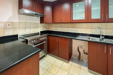 Снять в аренду квартиру в Джумейра Бич Резиденс, Дубай, ОАЭ 3 спальни, 167м2, № 705208 - фото 12