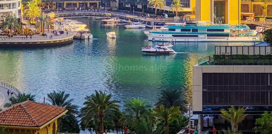 Квартира в Джумейра Бич Резиденс, Дубай, ОАЭ 3 спальни, 167м2 № 705208