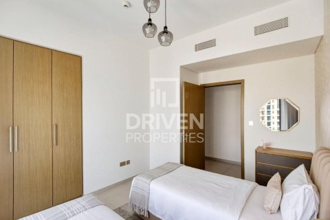 Apartamento en alquiler en Downtown Dubai (Downtown Burj Dubai), Dubai, EAU 3 dormitorios, 122.35 m2 № 747056 - foto 15