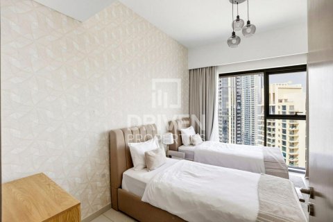 Apartamento en alquiler en Downtown Dubai (Downtown Burj Dubai), Dubai, EAU 3 dormitorios, 122.35 m2 № 747056 - foto 14