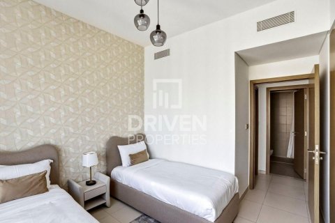 Apartamento en alquiler en Downtown Dubai (Downtown Burj Dubai), Dubai, EAU 3 dormitorios, 122.35 m2 № 747056 - foto 17