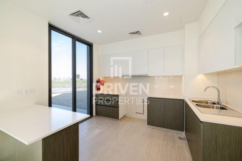 Villa zur Miete in Dubai South (Dubai World Central), Dubai, VAE 4 Schlafzimmer, 274.71 m2 Nr. 747053 - Foto 13