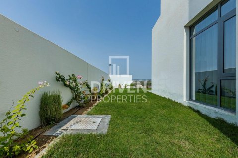 Villa zur Miete in Dubai South (Dubai World Central), Dubai, VAE 4 Schlafzimmer, 274.71 m2 Nr. 747053 - Foto 18