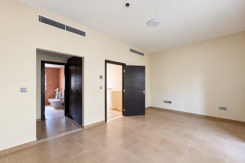 阿联酋 Dubai Jumeirah Village Triangle 待租 : 1 卧, 155.06 平方米 , 编号764287 - 照片 4