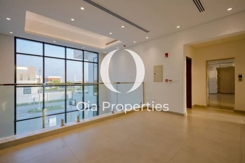 Huvila Yas Island, Abu Dhabi, Arabiemiraatit 5 makuuhuonetta, 400 m2 № 644508 - kuva 8