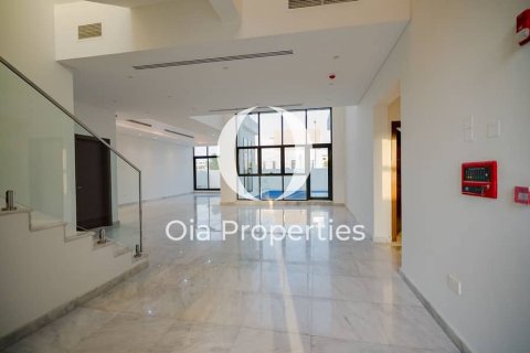 Huvila Yas Island, Abu Dhabi, Arabiemiraatit 5 makuuhuonetta, 400 m2 № 644508 - kuva 5