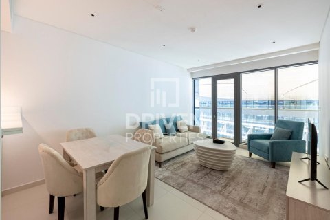 Palm Jumeirah, Dubai, संयुक्त अरब अमीरात में अपार्टमेंट, 2 बेडरूम, 102 वर्ग मीटर, संख्या 683966