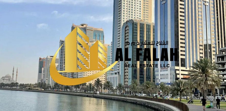 Al Majaz, Sharjah, संयुक्त अरब अमीरात में दुकान, 111 वर्ग मीटर, संख्या 641777
