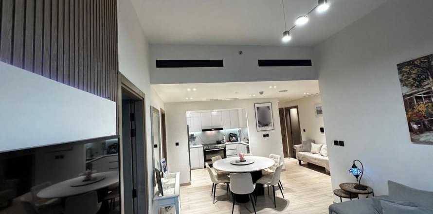 Apartament në Dubai, Emiratet e Bashkuara Arabe 3 dhoma gjumi, 126.6 m2. № 695223