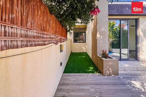 Vila di Dubai Hills Estate, UAE 4 bilik tidur, 313.3 meter persegi № 695218 - foto 18