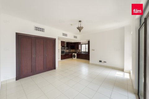 Apartament në Old Town, Dubai, Emiratet e Bashkuara Arabe 56.2 m2. № 634839 - Foto 3
