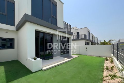 Üürile anda ridamaja asukohaga Dubai Hills Estate, Dubai, AÜE: 4 magamistoaga, 291.07 m² Nr 765507 - pilt 2