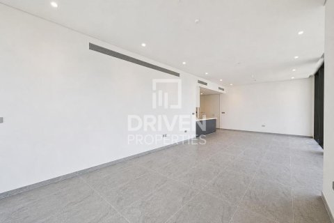 Business Bay, Dubai, UAE의 임대용 아파트 침실 4개, 240.71제곱미터 번호 765510 - 사진 4