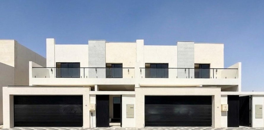 Townhouse in Tilal City, Sharjah, UAE 5 bedrooms, 350.89 sq.m. № 748831