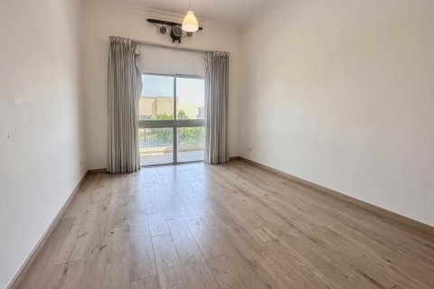 Vila di Al Barsha, Dubai, UAE 4 bilik tidur, 367.25 meter persegi № 748891 - foto 27