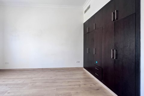 Vila di Al Barsha, Dubai, UAE 4 bilik tidur, 367.25 meter persegi № 748891 - foto 24