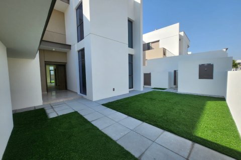 Villa para arrendamento em Al Furjan, Dubai, EAU 4 quartos, 588 m2 № 677398 - foto 2