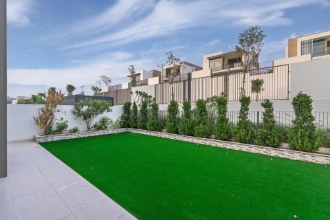 Villa para arrendamento em Al Furjan, Dubai, EAU 4 quartos, 367 m2 № 677400 - foto 2