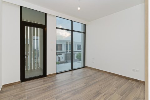 Villa para arrendamento em Al Furjan, Dubai, EAU 4 quartos, 367 m2 № 677400 - foto 15