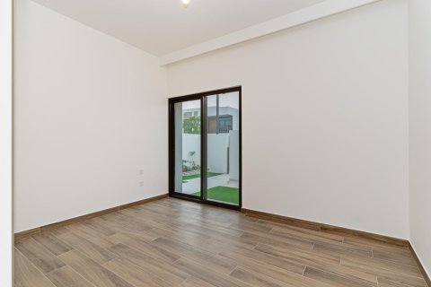 Villa para arrendamento em Al Furjan, Dubai, EAU 4 quartos, 367 m2 № 677400 - foto 16