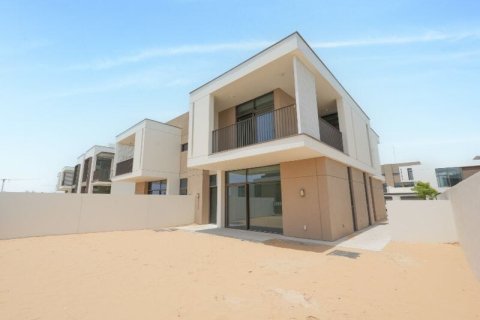 Villa sa Al Furjan, Dubai, UAE 4 silid-tulugan, 366 sq.m. № 677397 - larawan 8