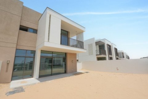 Villa sa Al Furjan, Dubai, UAE 4 silid-tulugan, 366 sq.m. № 677397 - larawan 9