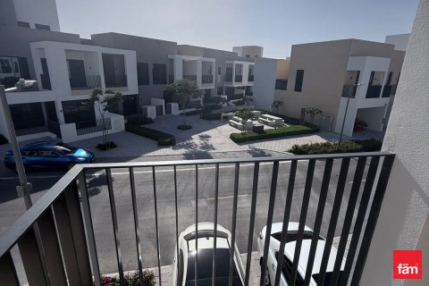 Townhouse in Dubai, UAE 3 bedrooms, 126.7 sq.m. № 719960 - photo 14