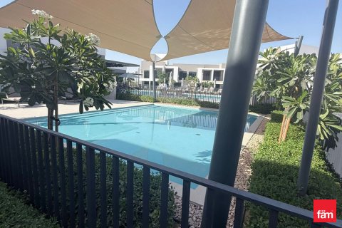 Townhouse in Dubai, UAE 3 bedrooms, 126.7 sq.m. № 719960 - photo 19