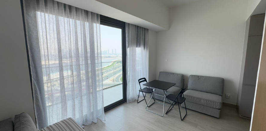 Lägenhet i Al Jaddaf, Dubai, UAE 1 rum, 33 kvm Nr. 766368