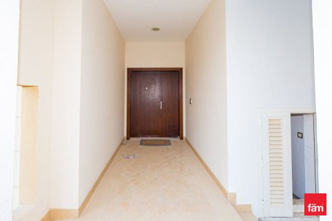 Rumah bandar di Dubai, UAE 4 bilik tidur, 385.5 meter persegi № 721356 - foto 7