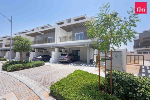 Rumah bandar di Dubai, UAE 4 bilik tidur, 242.3 meter persegi № 721354 - foto 8