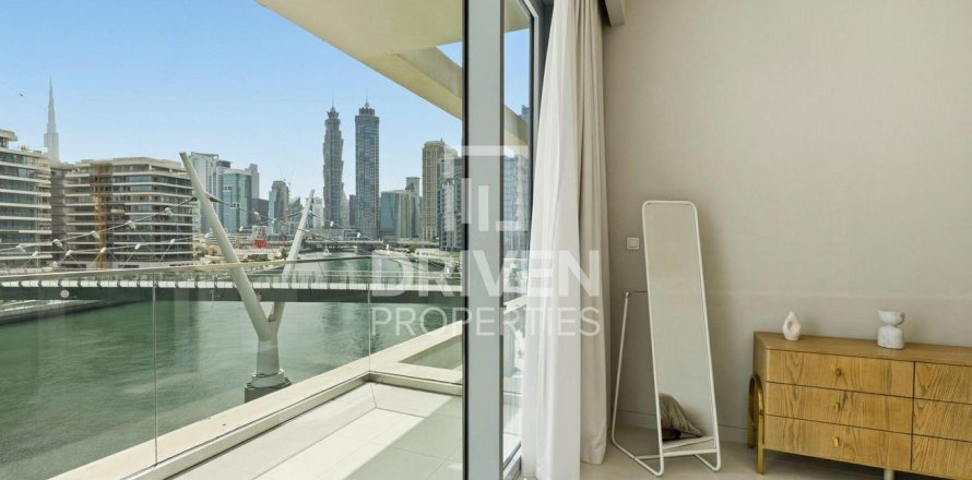 דירה ב Al Wasl, Dubai, איחוד האמירויות 2 חדרי שינה, 147.44 מ"ר מספר 745037