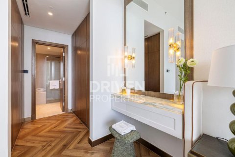 Apartamento para arrendamento em Al Wasl, Dubai, EAU 3 quartos, 183.48 m2 № 745038 - foto 19