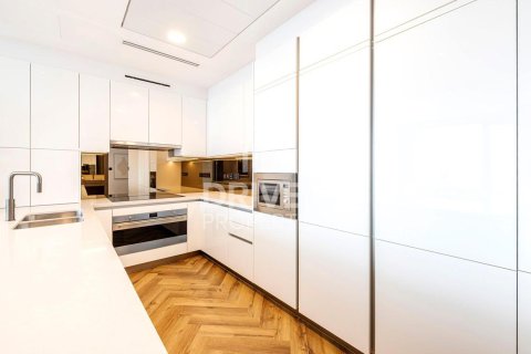 Apartamento para arrendamento em Al Wasl, Dubai, EAU 3 quartos, 183.48 m2 № 745038 - foto 18