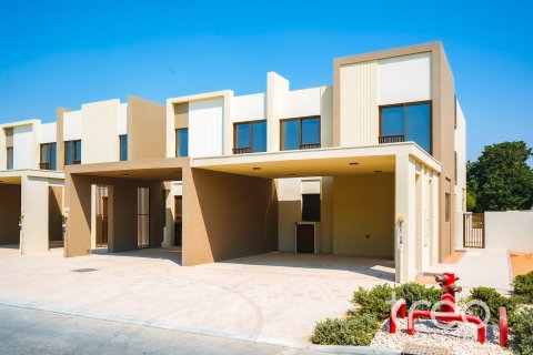 Townhouse sa Dubai Land, Dubai, UAE 4 silid-tulugan, 216.46 sq.m. № 755444