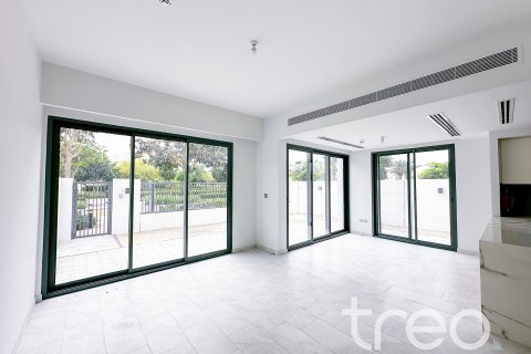 Dubai Land, Dubai, BAE’de satılık sıra ev 4 yatak odası, 230.03 m&sup2; No 755443 - fotoğraf 2