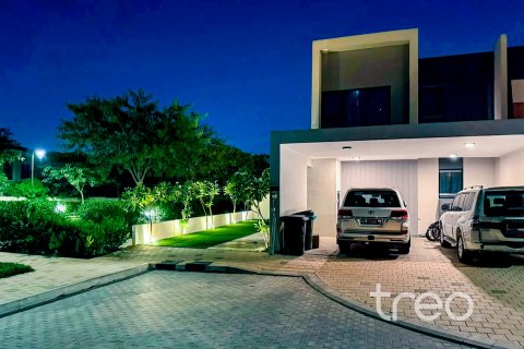 تاون هاوس في Dubai Land، دبي 4 غرفة نوم ، 216.37 متر مربع . ر قم 755441