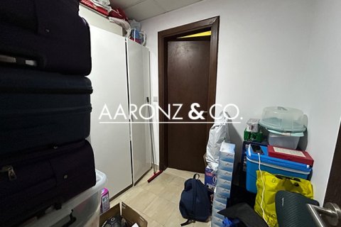 Apartment til salg i Al Furjan, Dubai, UAE 2 soveværelser, 142.6 kvm № 670704 - foto 6