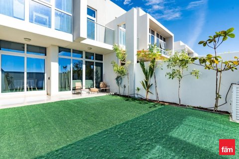 Townhouse în Dubai, EAU 3 dormitoare, 132.8 mp.  №682267