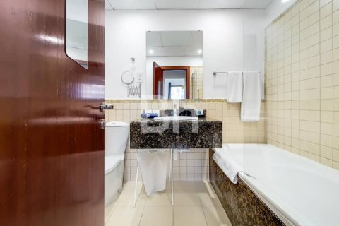 Купить квартиру в Джумейра Бич Резиденс, Дубай, ОАЭ 2 спальни, 129м2, № 643037 - фото 12