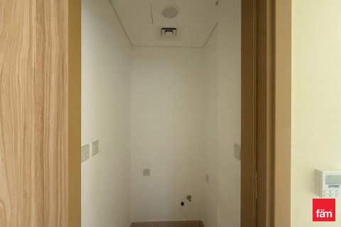 Villa itt: Dubai, EAE, 4 hálószoba, 240.7 m², azonosító: 678312 - fénykép 11