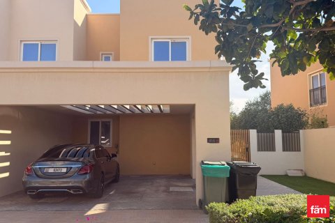 Villa itt: Dubai, EAE, 4 hálószoba, 240.7 m², azonosító: 678312 - fénykép 10