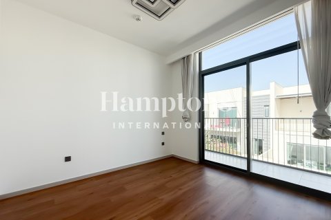 Townhouse til leje i Arabian Ranches 3, Dubai, UAE 3 soveværelser, 128.57775200 kvm № 679612 - foto 16